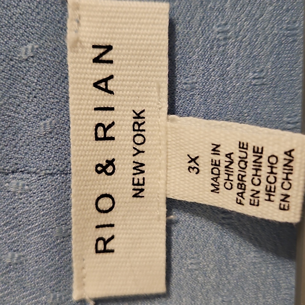 Rio & Rian Light Blue V Neck Sleeveless Blouse. NWT - Picture 2 of 6